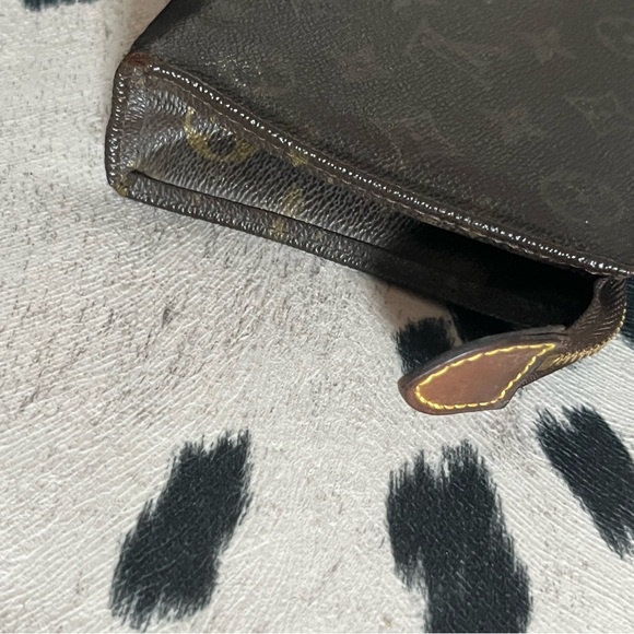 Louis Vuitton Brown Monogram Zip Pouch Clutch - Picture 14 of 16